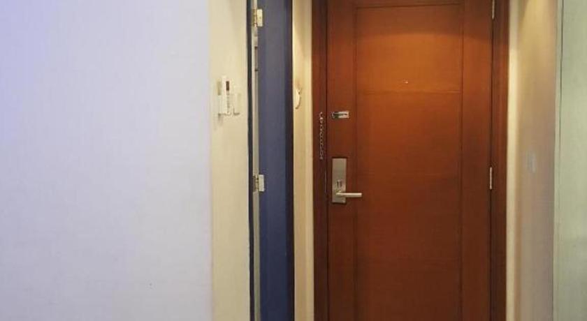 Kharisma Hotel Madiun Εξωτερικό φωτογραφία