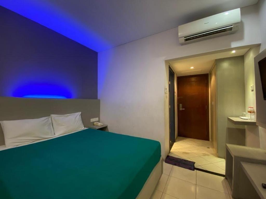 Kharisma Hotel Madiun Εξωτερικό φωτογραφία