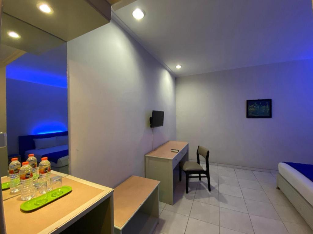 Kharisma Hotel Madiun Εξωτερικό φωτογραφία